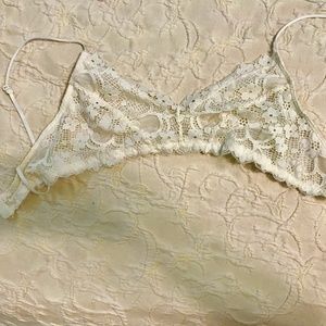 Light yellow lace bralette